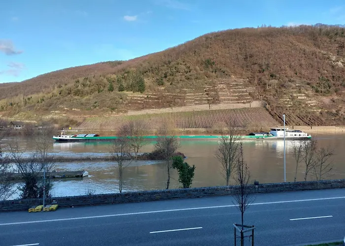 Ferienwohnung Loefer-Wasserblick